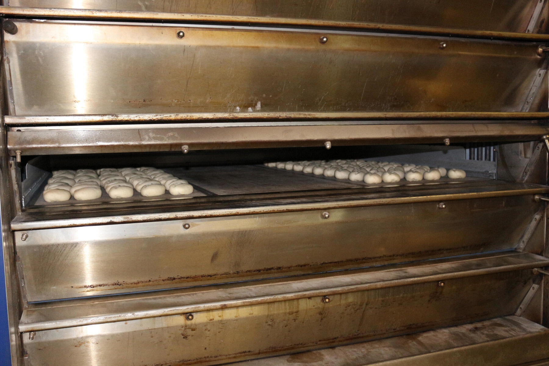 Brötchenbacken in der Brotbäckerei Ingo Lauten